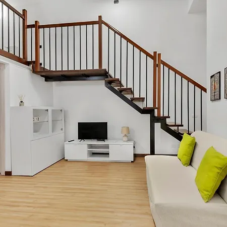 Loft Margarita דירה
